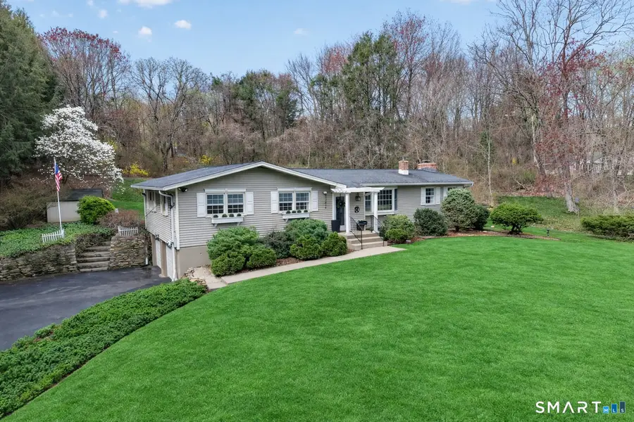 9 Round Hill Drive, Monroe, CT 06468 - #2