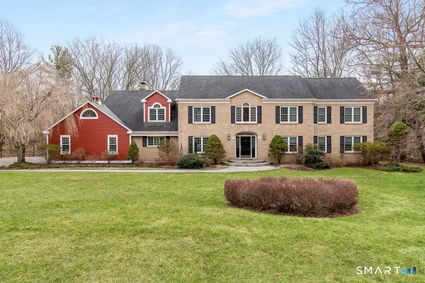 56 Penny Lane, Woodbridge, CT 06525