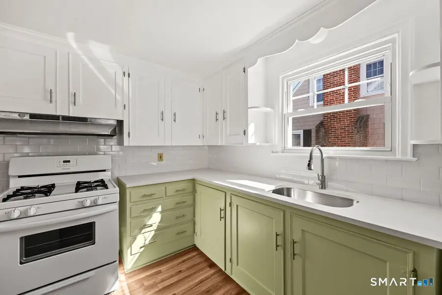 69 Edgemere Avenue, West Hartford, CT 06110 - #3