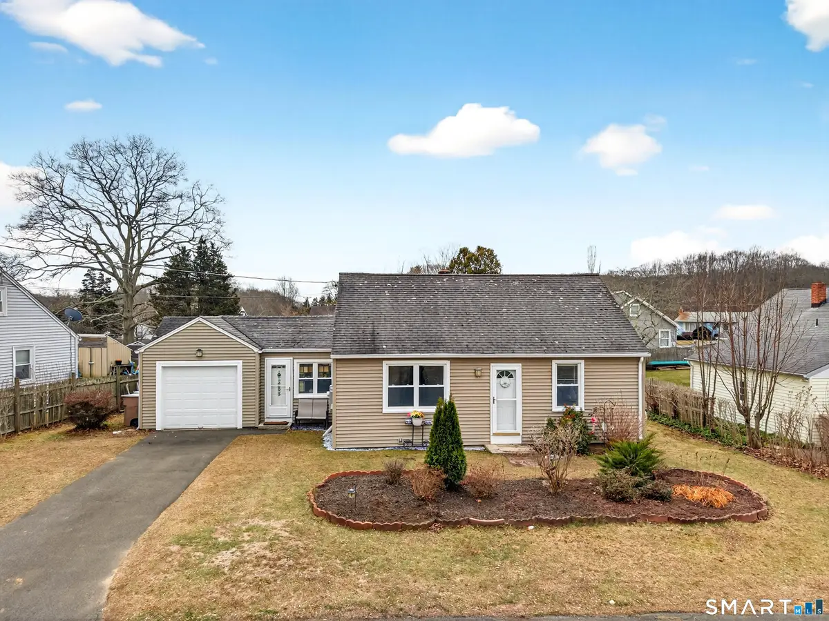 6 Slocum Drive, Niantic, CT 06357 - #1