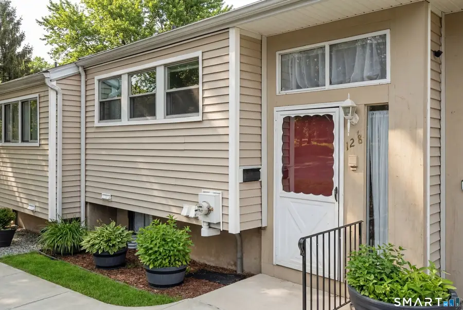 128 Shepards Knoll Drive #128, Hamden, CT 06514 - #2