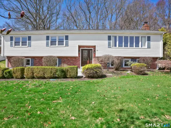 548 Howellton Road, Orange, CT 06477