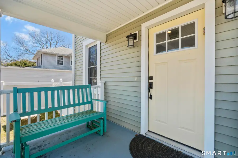 21 Susquehanna Avenue, West Haven, CT 06516 - #3