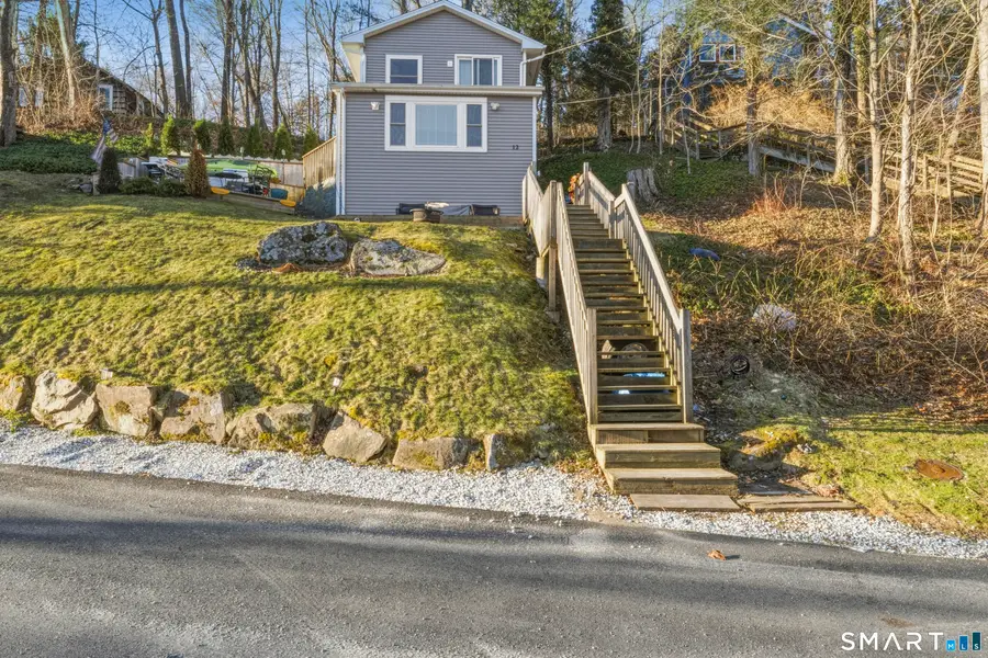 12 Bankside Trail, Newtown, CT 06482 - #2