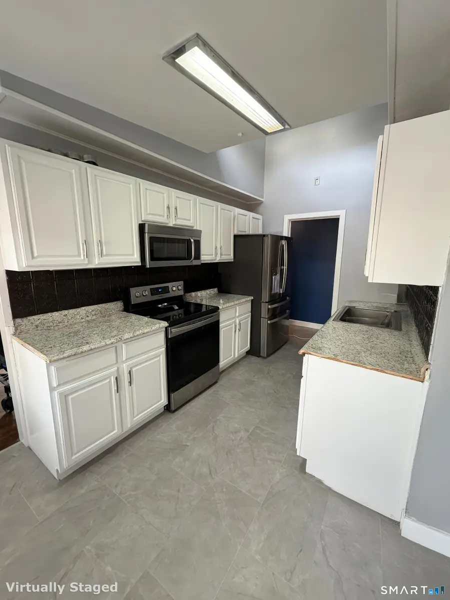 762 Ocean Avenue, New London, CT 06320 - #3