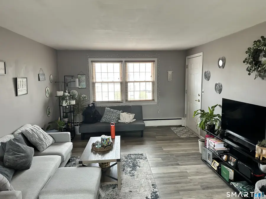 27 Brewster Road #D, Glastonbury, CT 06033 - #2