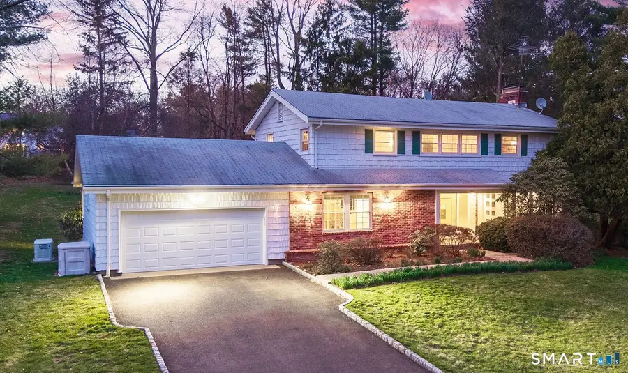 15 Very Merry Road, Stamford, CT 06903 - #3