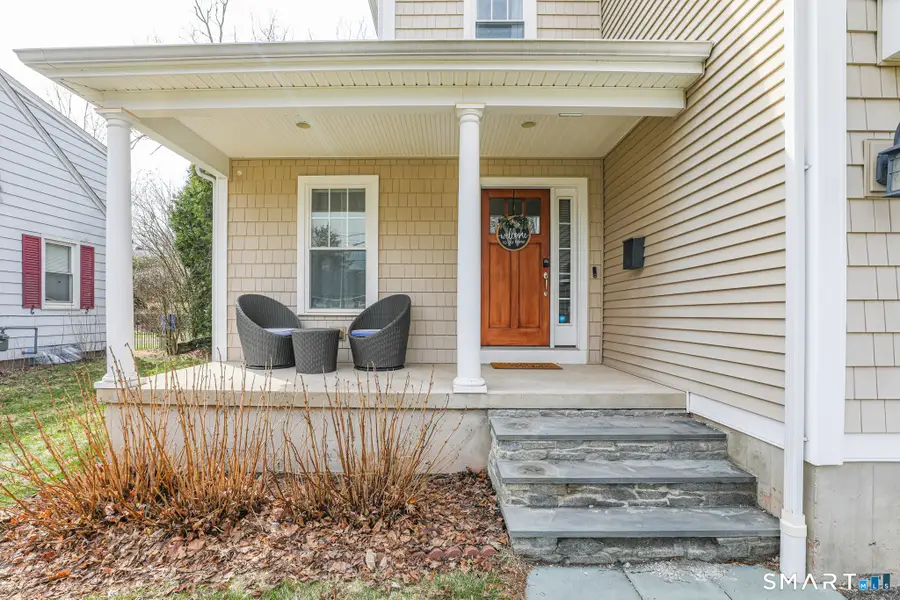 35 Walnut Street, Newington, CT 06111 - #3