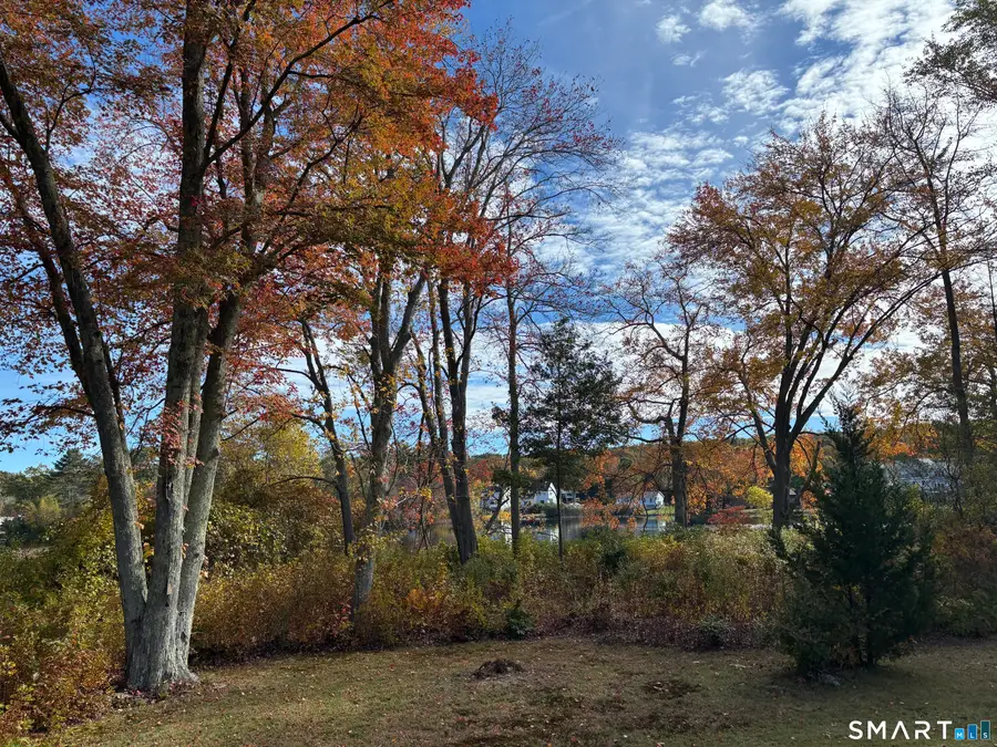 5 Colonial Drive, East Lyme, CT 06333 - #2