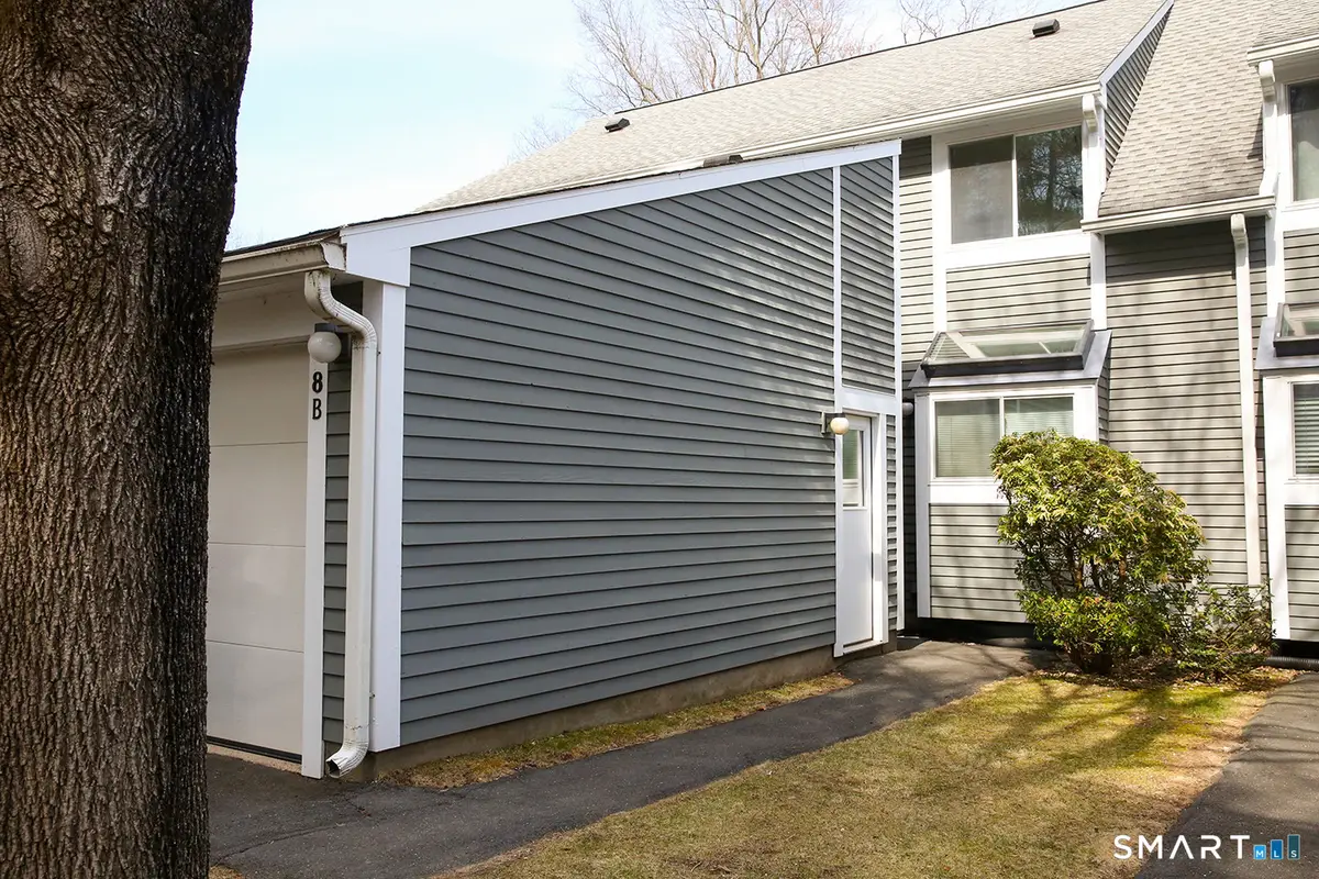 126 Hopmeadow Street #8B, Weatogue, CT 06089 - #1