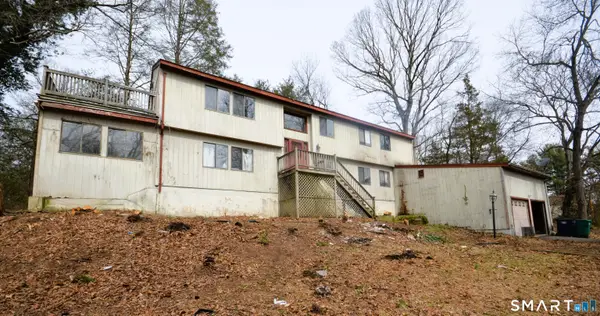 215 Saxonwood Road, Fairfield, CT 06824