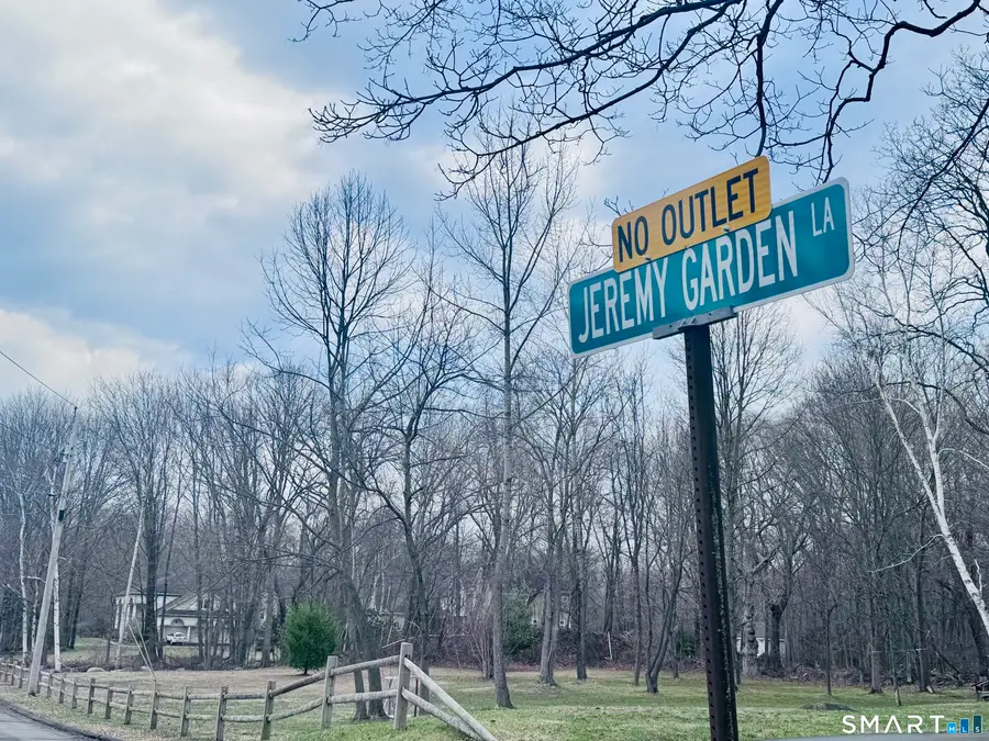 18 Jeremy Garden Lane, Woodbridge, CT 06525 - #2