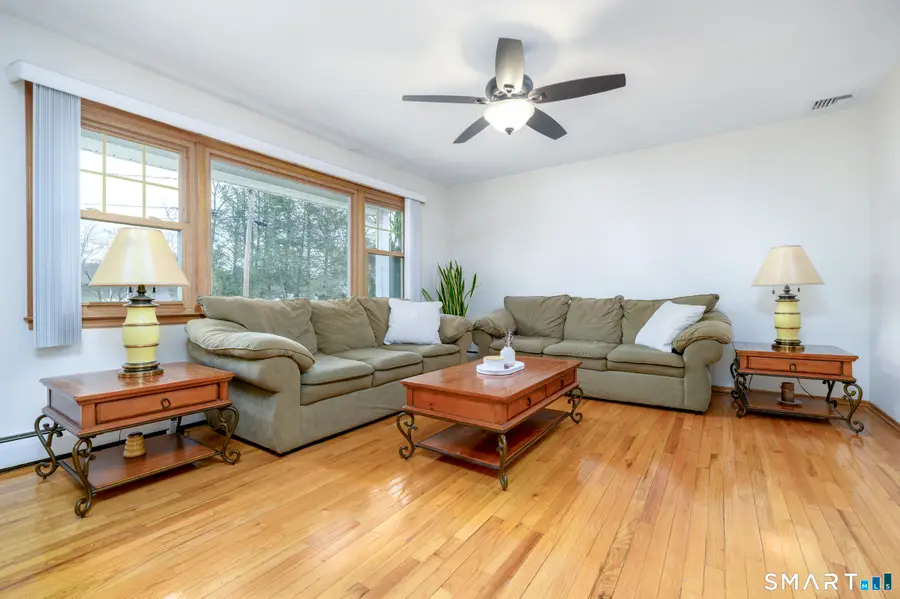 7 Lycett Court, Norwalk, CT 06851 - #2