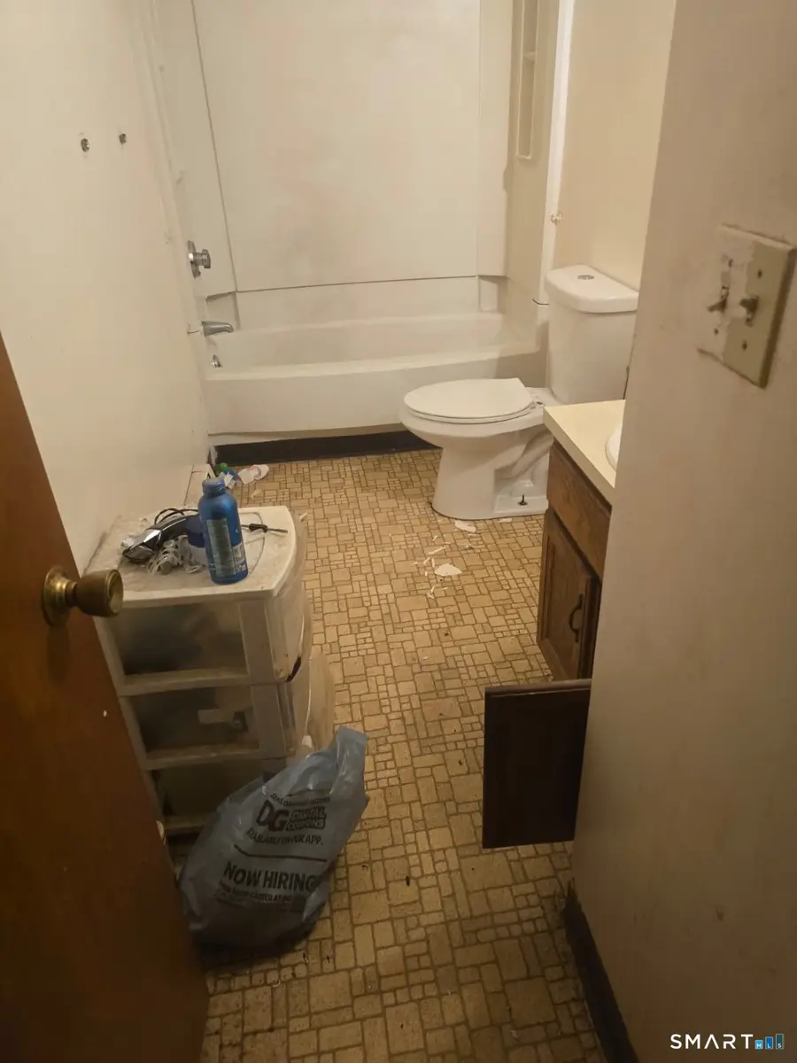 139 Clark Street #B, Hartford, CT 06120 - #3