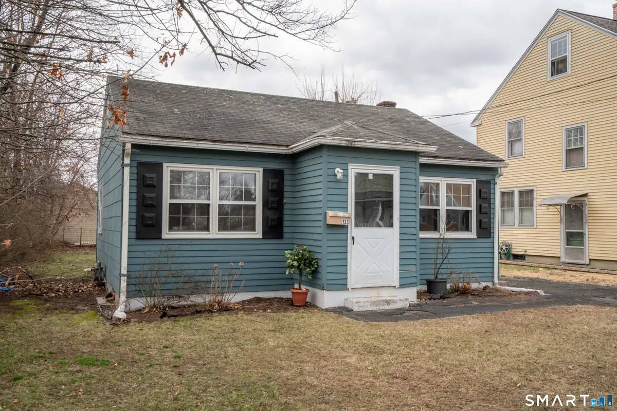 133 Sisson Street, East Hartford, CT 06118 - #1