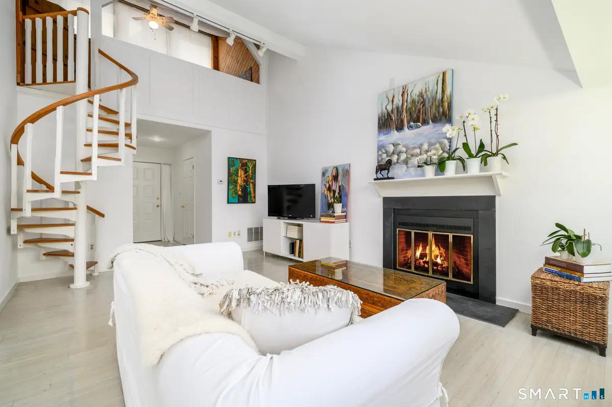 32 Whitney Glen #32, Westport, CT 06880 - #1