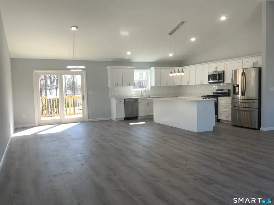 48 Trescott Street, West Haven, CT 06516 - #3