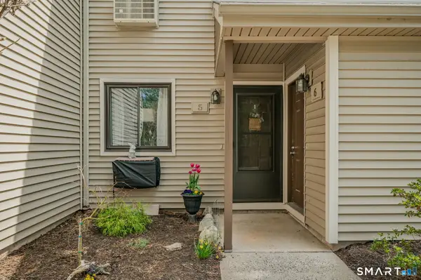 371 Emmett Street #5, Bristol, CT 06010