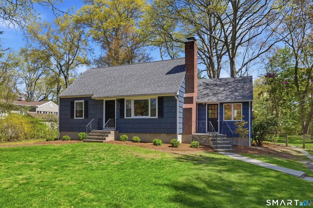 486 Morehouse Highway, Fairfield, CT 06825 - #1