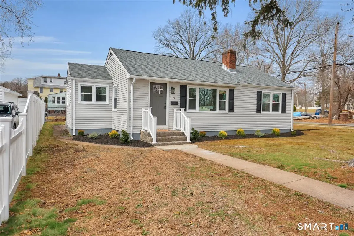 19 Songonosk Street, Windsor, CT 06095 - #1