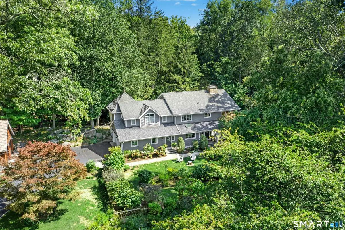 15 Queens Lane, Darien, CT 06820 - #1