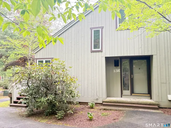 13 Bryne Court #G, Farmington, CT 06032