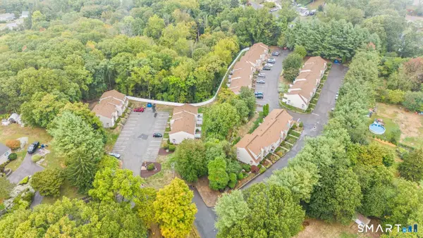 3 Macintosh Lane #3, Ansonia, CT 06401