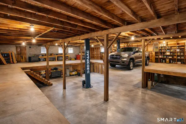 1092 Durham Road, Guilford, CT 06437