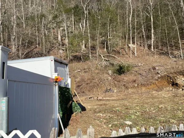 218 Roosevelt Drive, Seymour, CT 06483