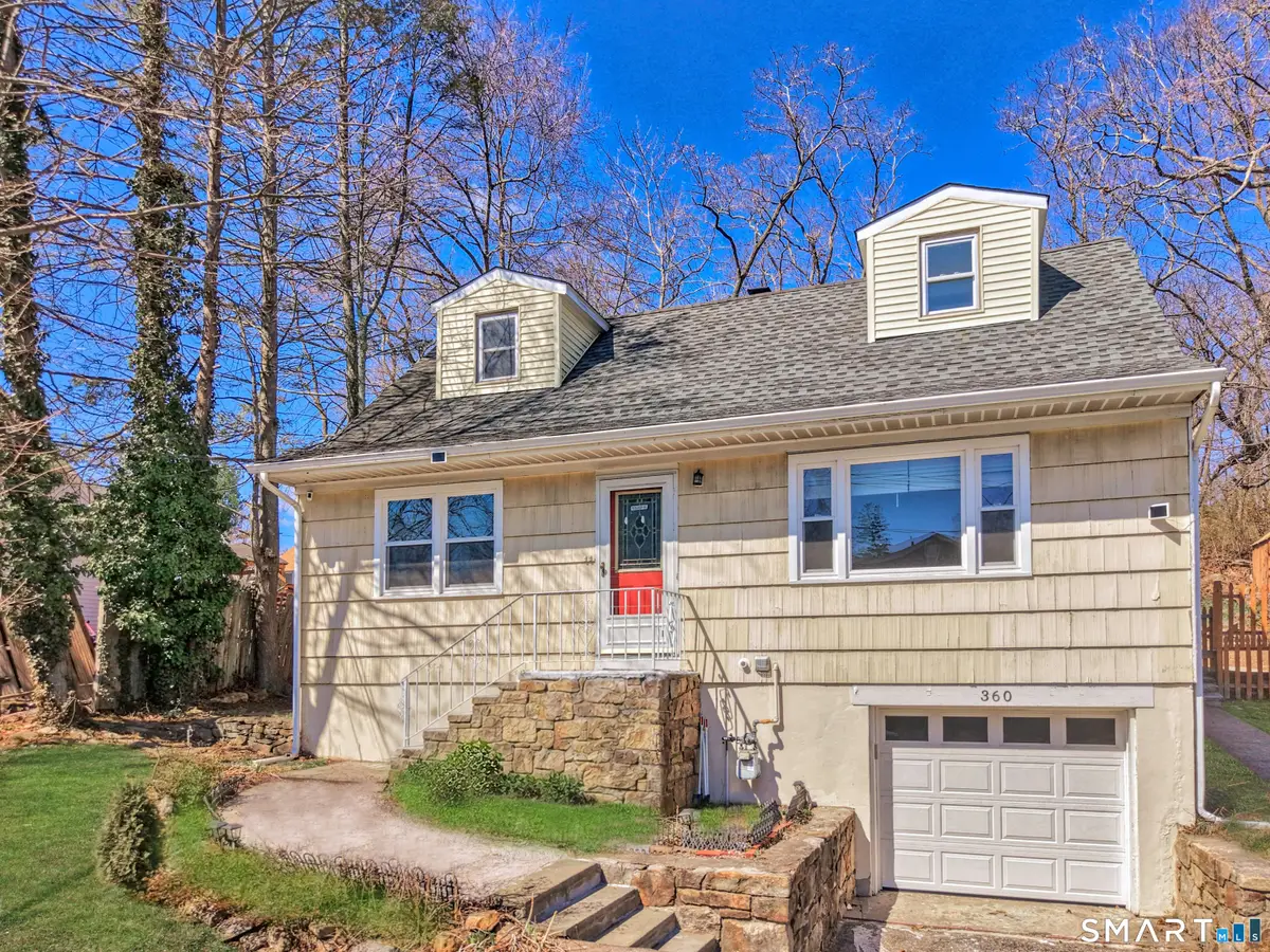 360 Vincellette Street, Bridgeport, CT 06606 - #1