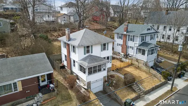 120 Norwood Avenue, New London, CT 06320