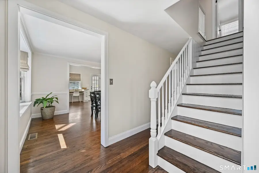 4 Kettle Creek Road, Weston, CT 06883 - #3