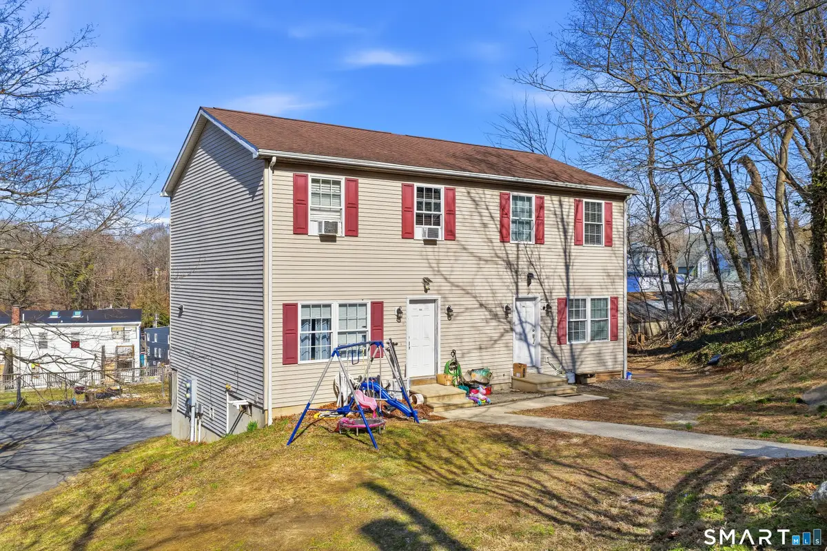 18 Division Street, Norwich, CT 06360 - #1