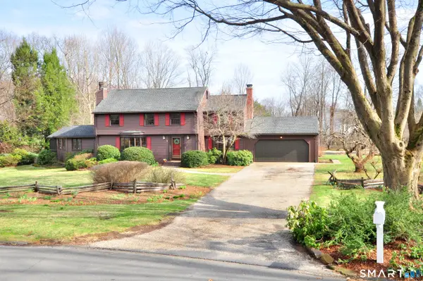 14 North Drive, Simsbury, CT 06070