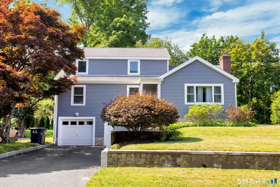 30 Dee Lane, Stamford, CT 06902 - #2