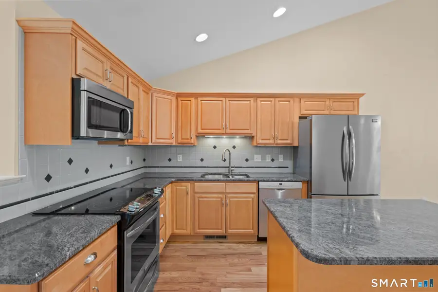 22 Commonway Drive #22, Brooklyn, CT 06234 - #3