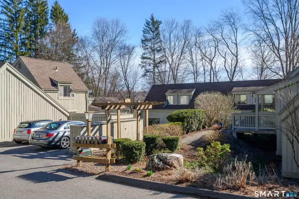 1 Heritage Village #C, Southbury, CT 06488