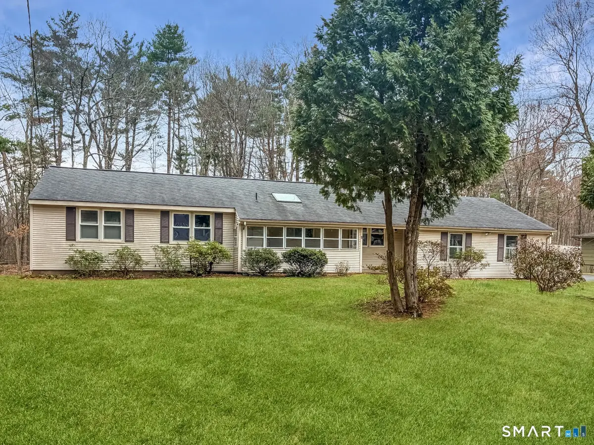 9 Bridlepath Road, West Simsbury, CT 06092 - #1