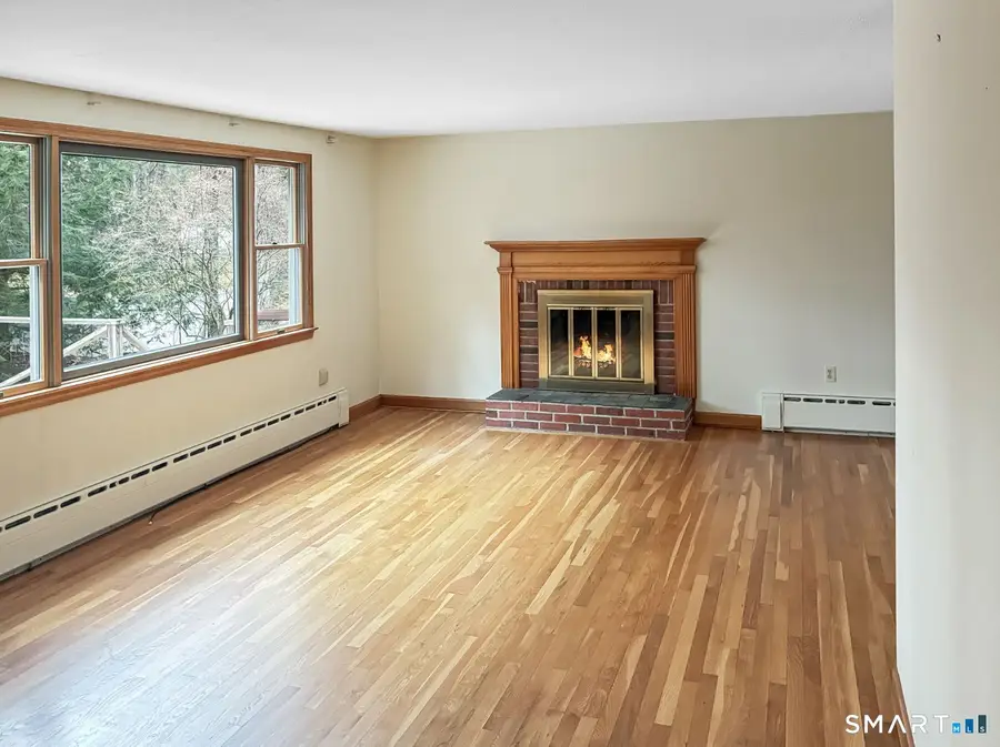 9 Bridlepath Road, West Simsbury, CT 06092 - #2