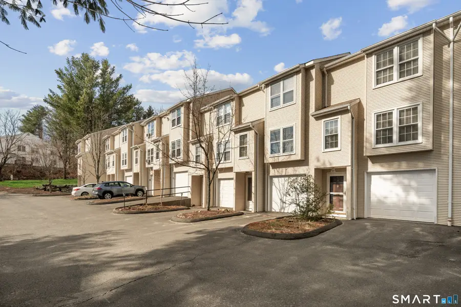 40 Deerwood Lane #9, Waterbury, CT 06704 - #3