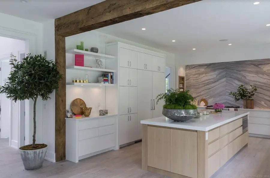 3 Laurel Lane, Westport, CT 06880 - #3