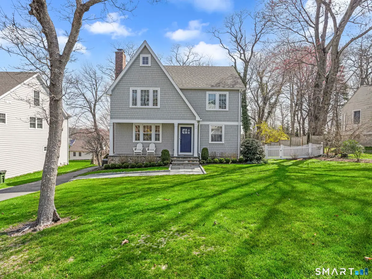 7 Walmsley Road, Darien, CT 06820 - #1