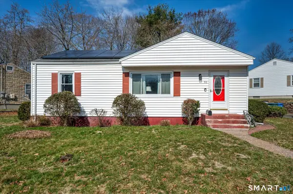 90 West Side Drive, Hamden, CT 06514