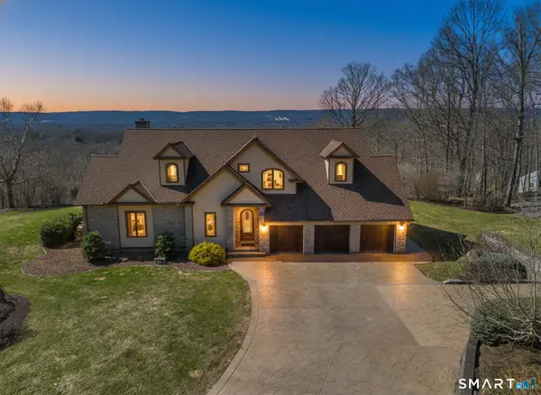 72 Village Gate Drive, Southington, CT 06489