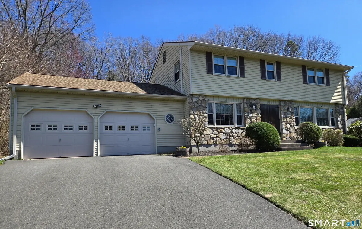 15 Rainbow Trail, Vernon, CT 06066 - #1
