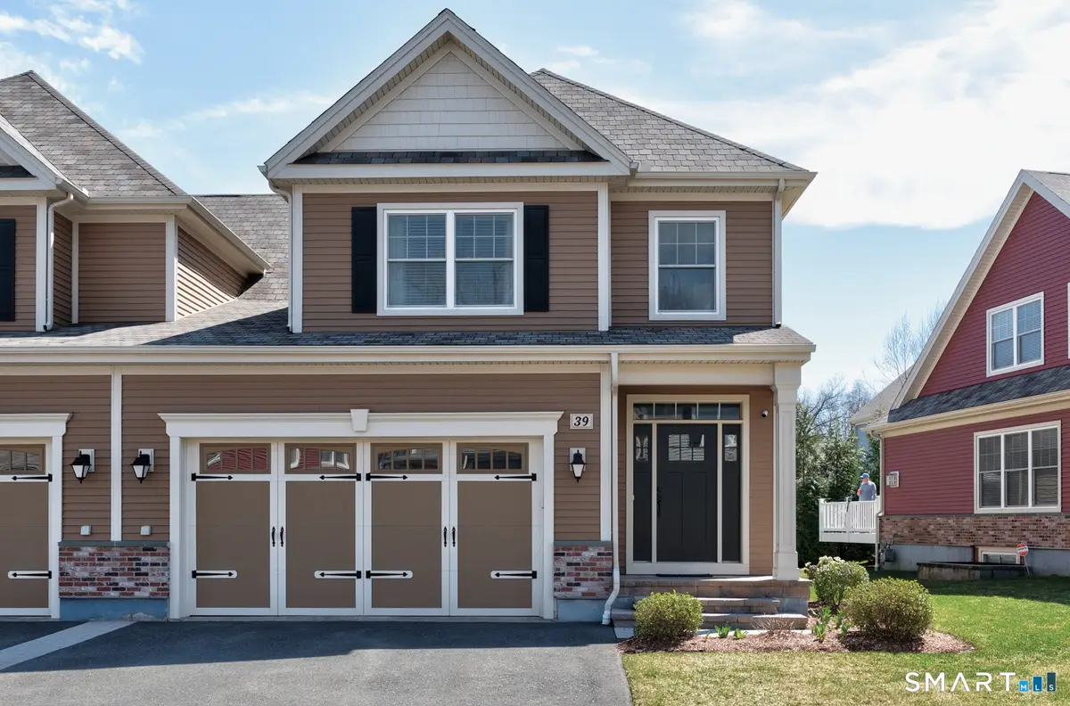 39 Harvest Court #39, Newington, CT 06111 - #1