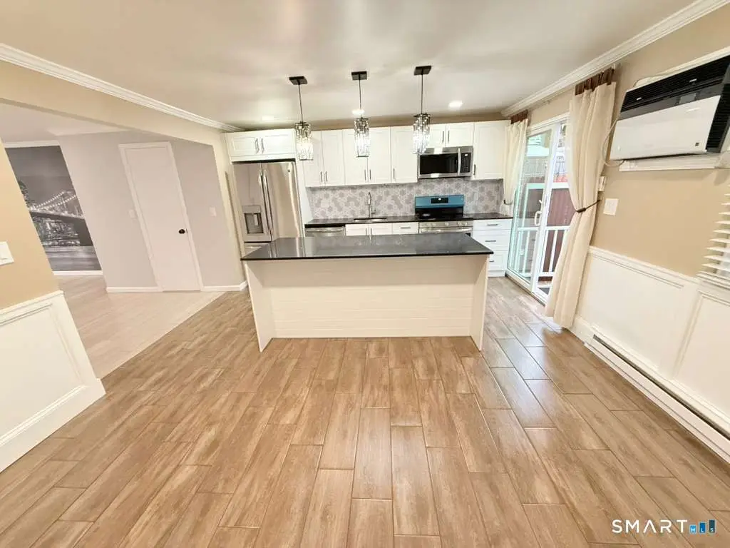 8 Avon Lane, Stamford, CT 06907 - #1