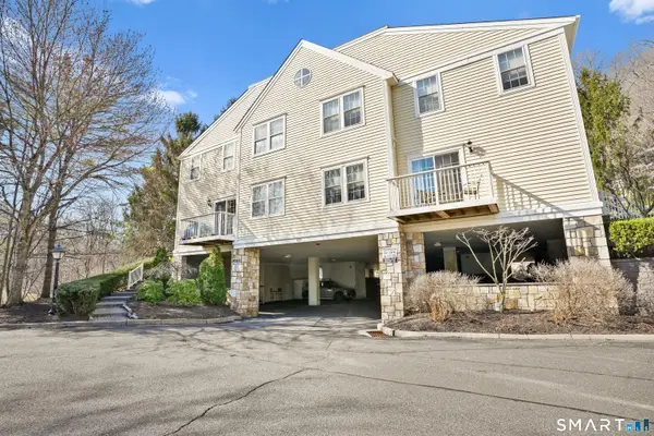 629 Danbury Road #43, Ridgefield, CT 06877