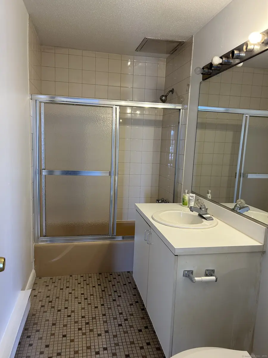 90 Kane Street #C1, West Hartford, CT 06119 - #3