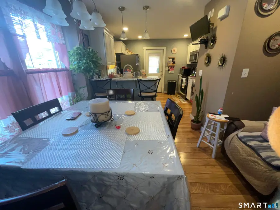 59 Oakland Street, Stratford, CT 06615 - #3